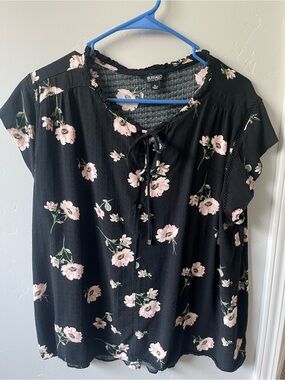 Buffalo Black Floral Tie-Neck Women's Top XL
